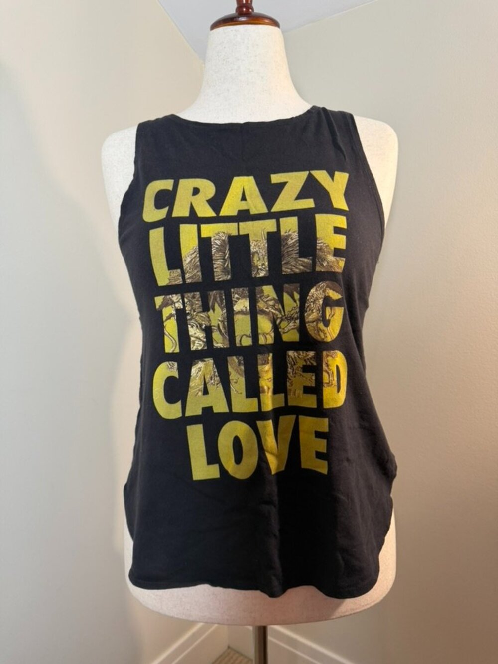 Queen "Crazy Little Thing Called Love" Tank | Rhapsody Tour Merch | XL 🎤